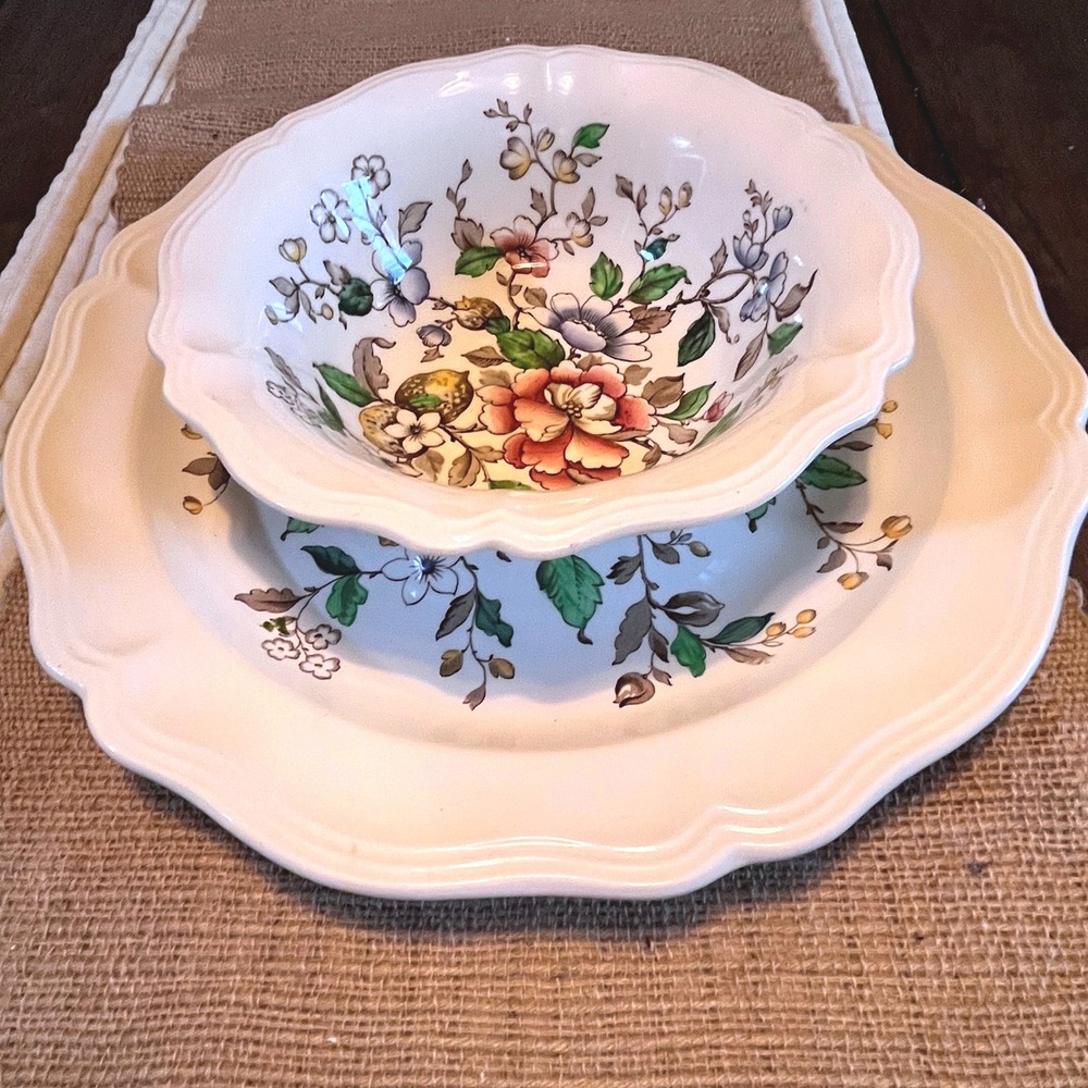 Royal Doulton Monmouth Bowl & Large Platter Set Floral England D.6195